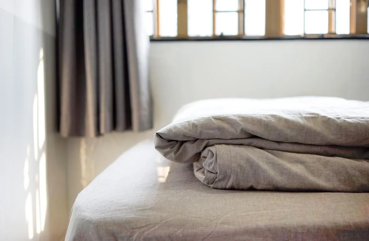 Coliving Space - Hennessy Road 113 Wan Chai Mtr Hong Kong China