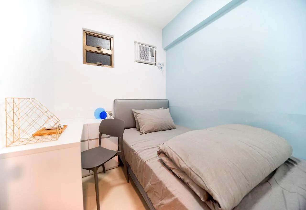 Homestay Coliving Space - Hennessy Road 113 Wan Chai Mtr Hong Kong China