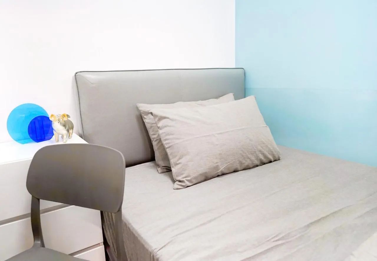 Coliving Space - Hennessy Road 113 Wan Chai Mtr Hong Kong Homestay