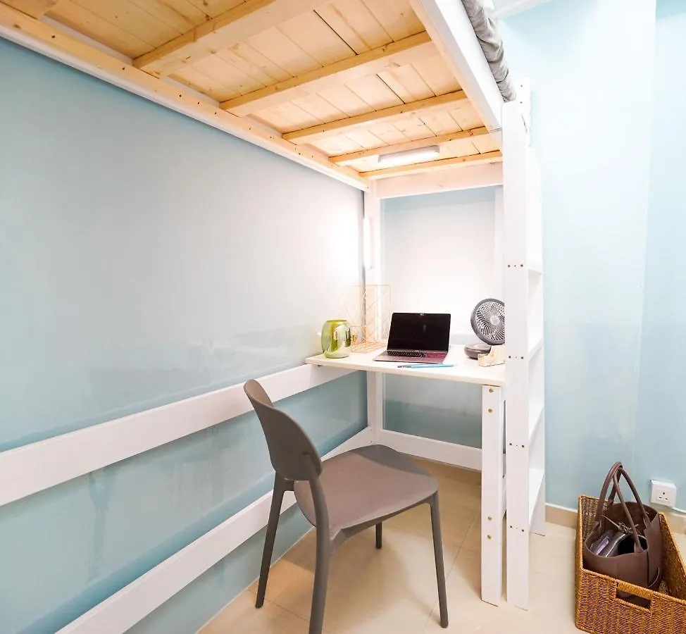 Homestay Coliving Space - Hennessy Road 113 Wan Chai Mtr Hong Kong
